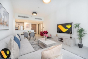 Vogue Al Wasl 1 Residence East - Stunning 24th Floor View of Glow Garden, Near Metro, with Easy Access to Sheikh Zayed Road & Dubai World Trade Centre
